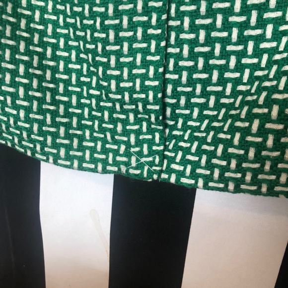 Talbots Green and White knit pencil skirt  (8P) - Picture 5 of 7